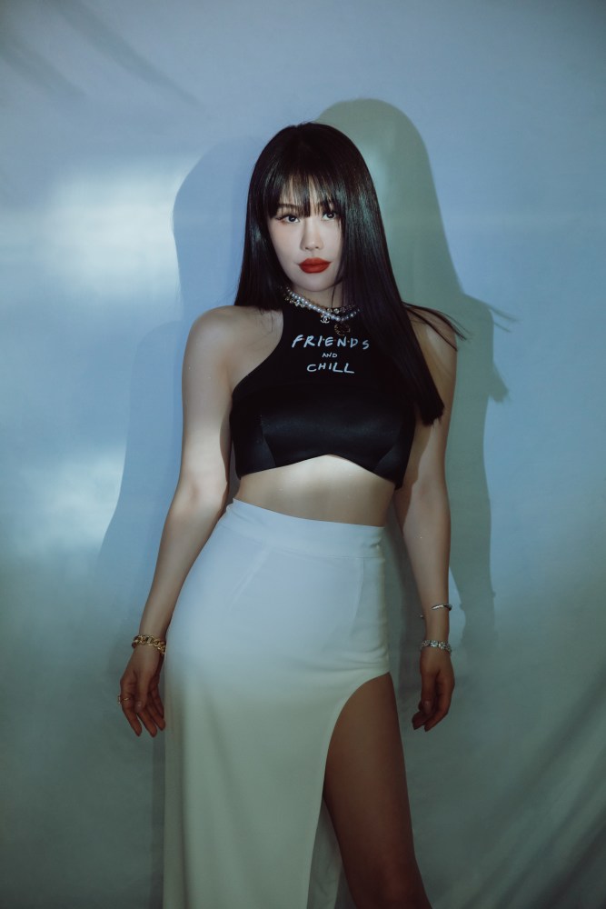 袁娅维tiaray全新专辑月亮失眠了onceuponamoon已正式发行