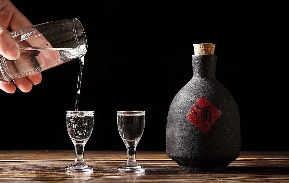 重庆首发熟悉的美酒崭新的世界中国白酒品酒师初级课程