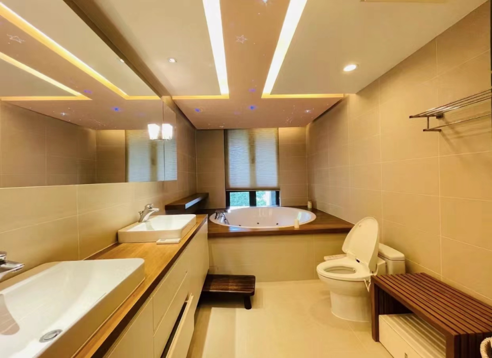 曝蔡少芬移居上海1年回香港,千万豪宅内景曝光,挂网上着急出租