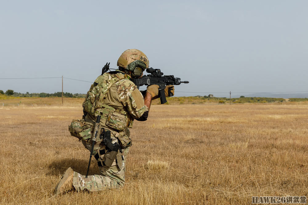 葡萄牙空军特种部队演习 运输机降落陌生机场 接应情报人员回国_腾讯