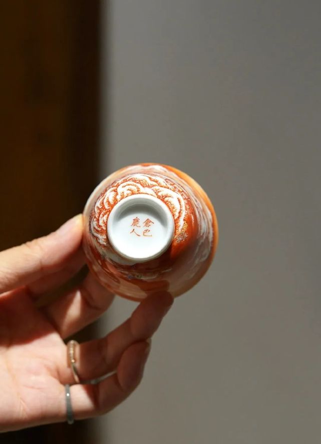 矾红彩雪景钟形杯|67闲云散客·临江听雪