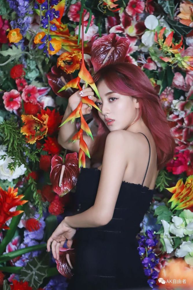 喜欢韩国女团twice队长朴智孝的10个理由