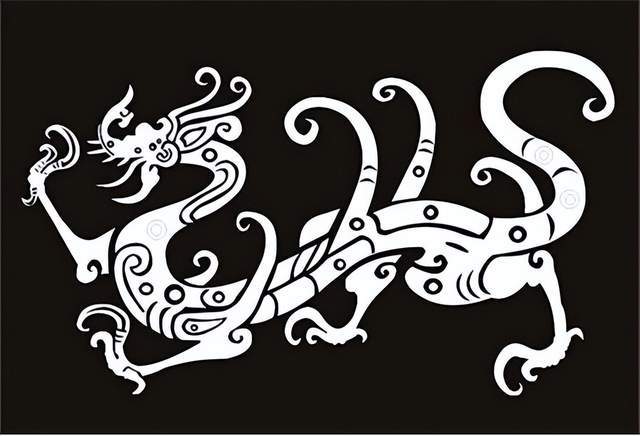 村民捡到一块铁,洗洗发现是一条龙,晚上"怪叫",无奈找专家