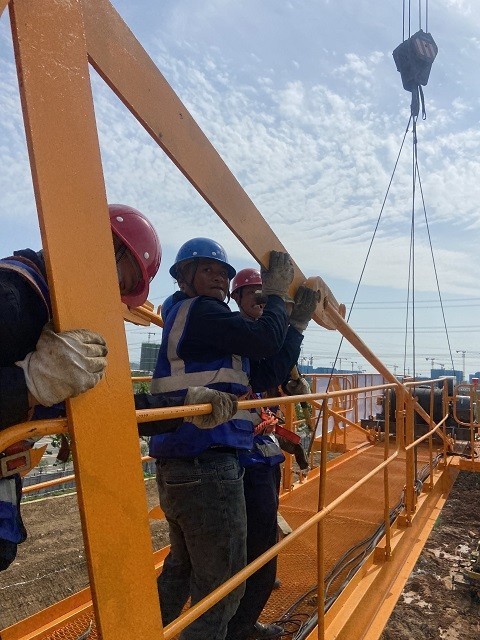 塔式起重机安装作为一项危险性较大的分部分项工程,设备分公司高度