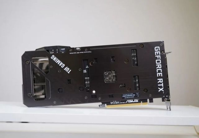 18装机主流游戏平台:rtx 3060ti 12代i5,好甜的搭配!