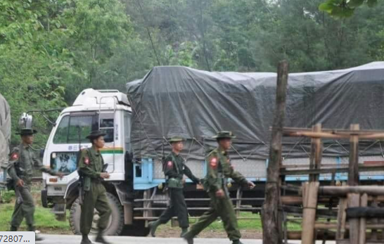 缅甸小镇一名军方士兵遭民武抓走，当地局势陡然紧张