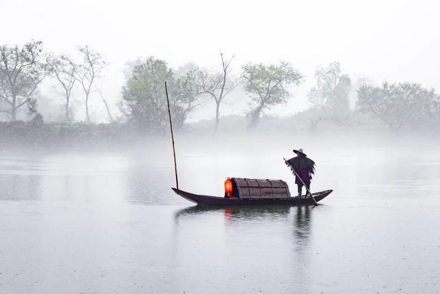 品读丨船在撑船的父亲还在是我拥有的最美之事