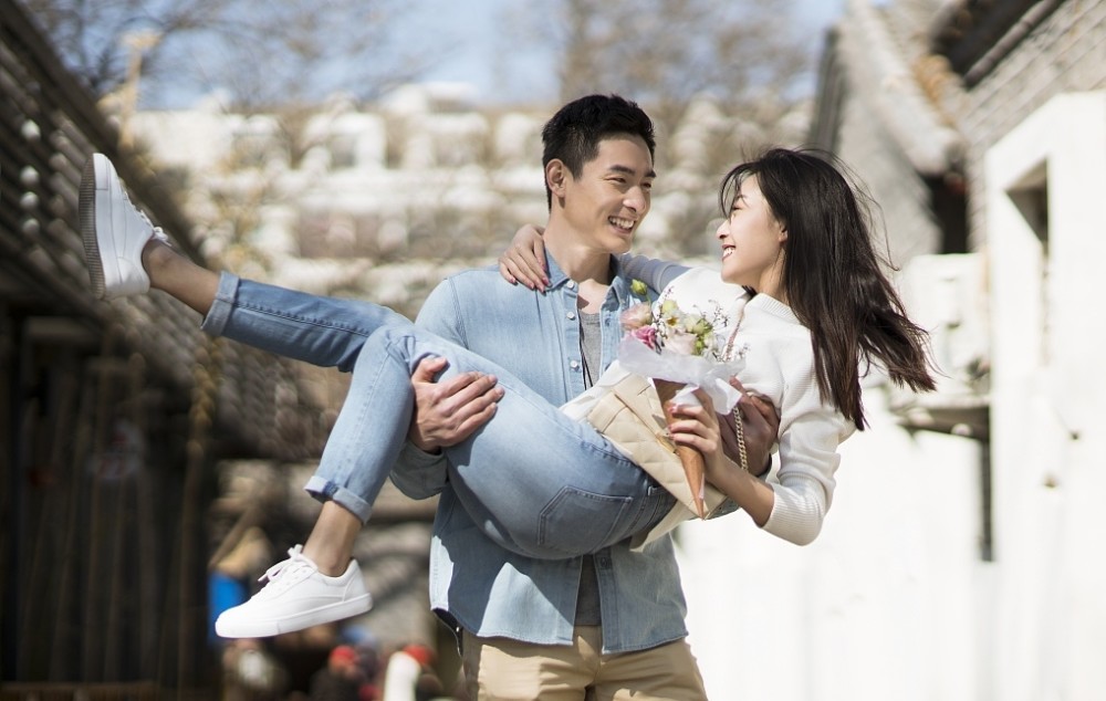 现代的"搭伙夫妻",没有浪漫,也没有激情和爱情_腾讯新闻