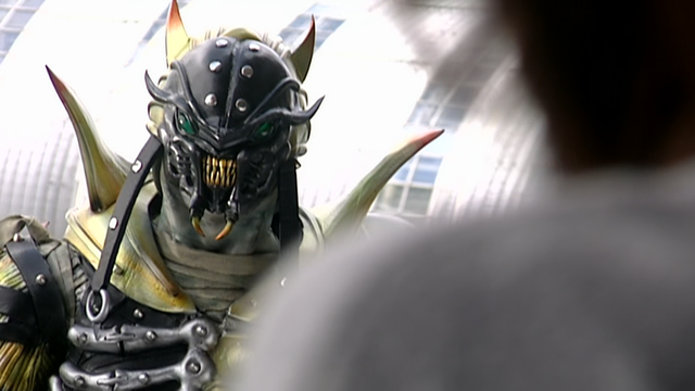 假面骑士剑：黑桃10圣甲虫有时停的超能力，为何剑崎却从不使用？