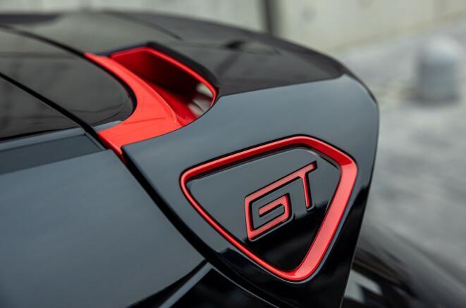 售14.9万元欧拉加推好猫GT401km续航版定制两套选装包李刚门影响