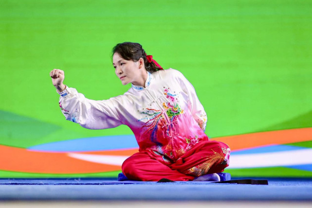 其中,清远队康文胜获得大舞项目一等奖,广州队刘艳君获得养生功十二法