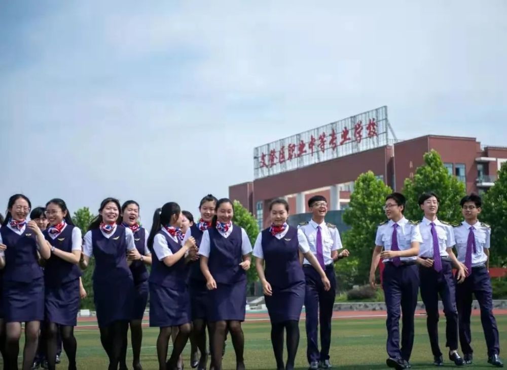 匠心铸就梦想技能成就未来中考生威海市文登技师学院欢迎您