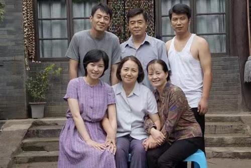 《正阳门下》9年过去,演员差距大,女主角沉了,男配成一线大腕