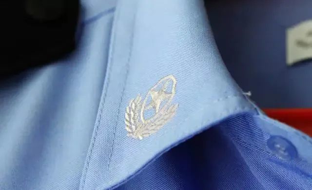 【警察故事】藏蓝色的父爱,厚重无言