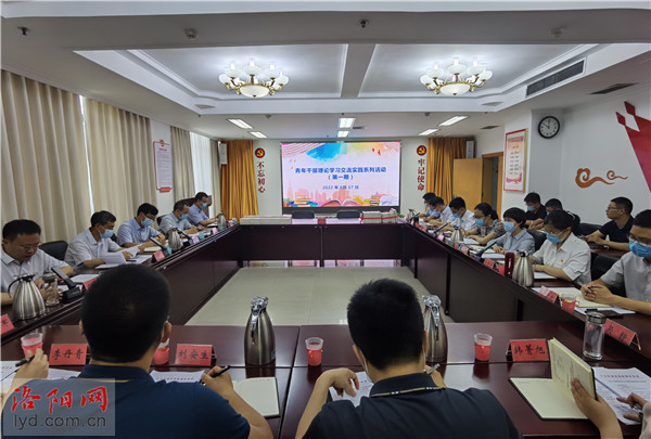 随后,大家还现场参观了河南青年运动历史展览馆,中铁工程装备集团盾构
