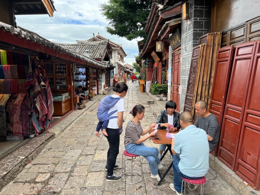 疫情之下，两个云南旅游重镇的煎熬与期待600462石砚纸业