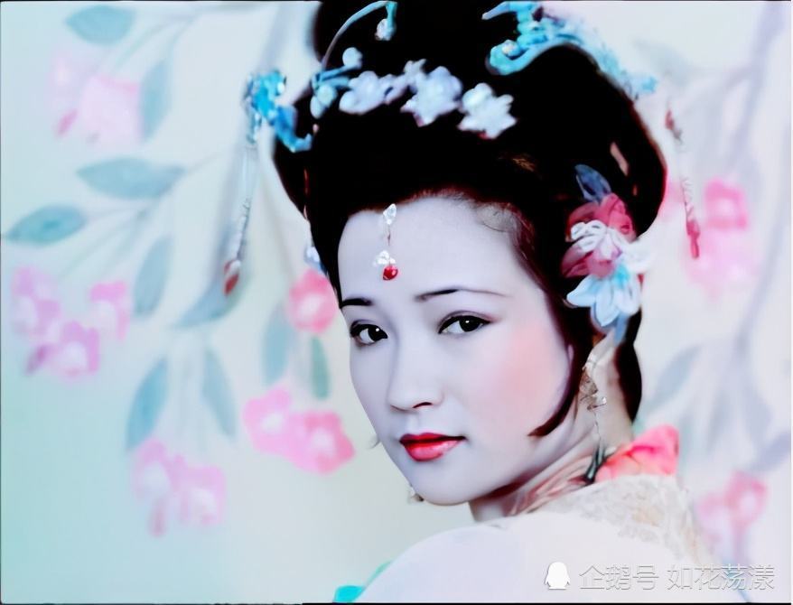 秦可卿几个疑点身世与死亡原因扑朔迷离与宝玉梦游太虚幻境又为何公媳