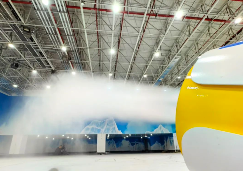 冰雪头条:淮海经济区首家室内真雪场开启试营业_腾讯新闻