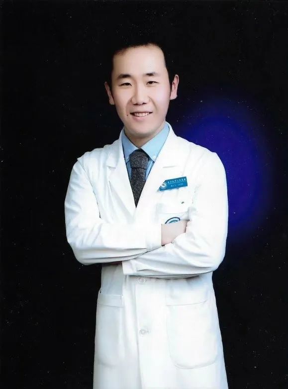 包含北京大學(xué)人民醫(yī)院一直在用的黃牛掛號(hào)，推薦大家收藏備用的詞條