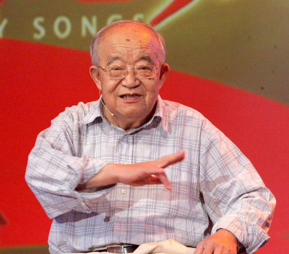 词作家乔羽逝世众星悲痛发文悼念曾用1小时写出难忘今宵