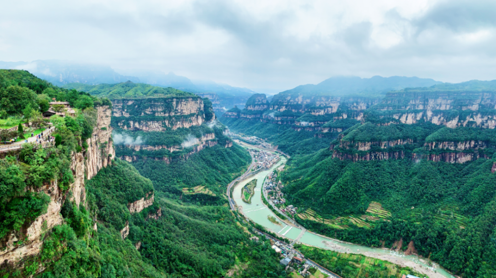赏太行峡谷胜景览四季烟雨晴雪—记林州5a景区太行大峡谷(上篇)_腾讯