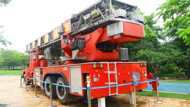 民间援助撑起乌军一半战斗,中国无人机销量火爆,美发战争财遭阻