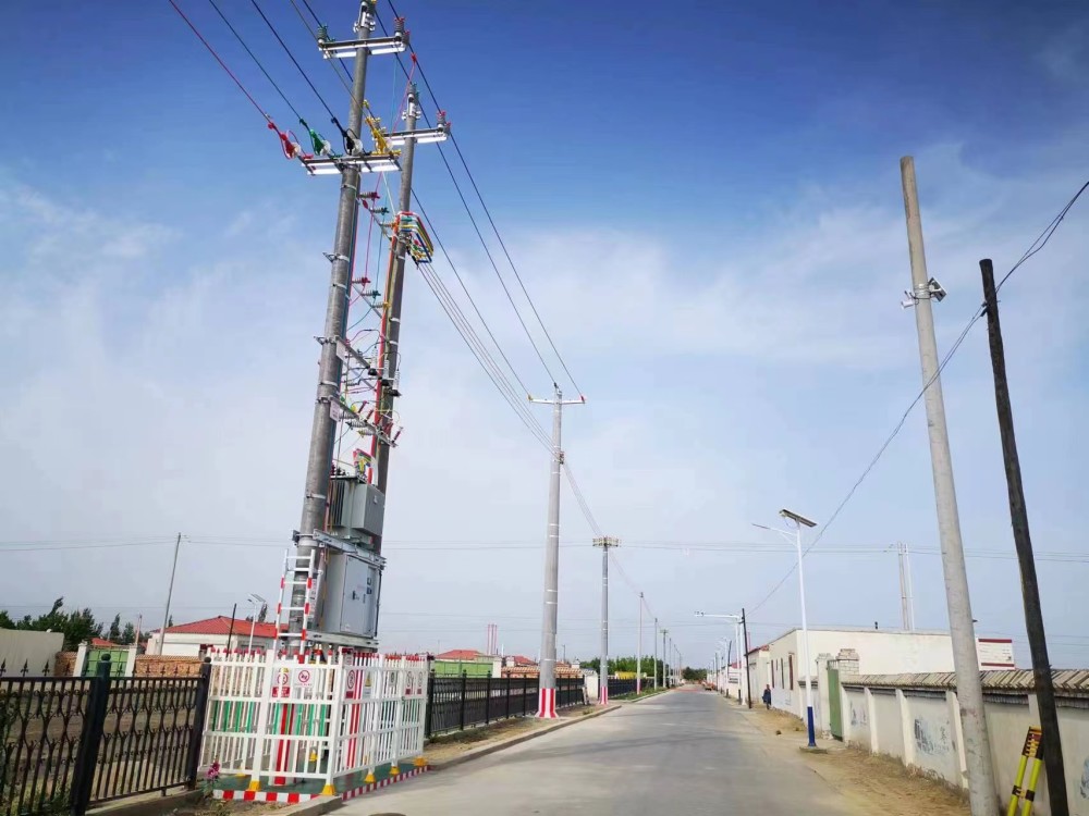 新疆电力智慧示范台区在和什力克乡下和什力克村建成投运