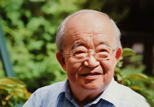 乔羽和佟琦的爱情,两人差距那么大,为何能夫妻相守68年,不相分离?