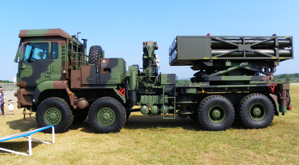 mk30口径为180毫米,单个发射模块有9发,火箭弹总共有27枚,口径最大的