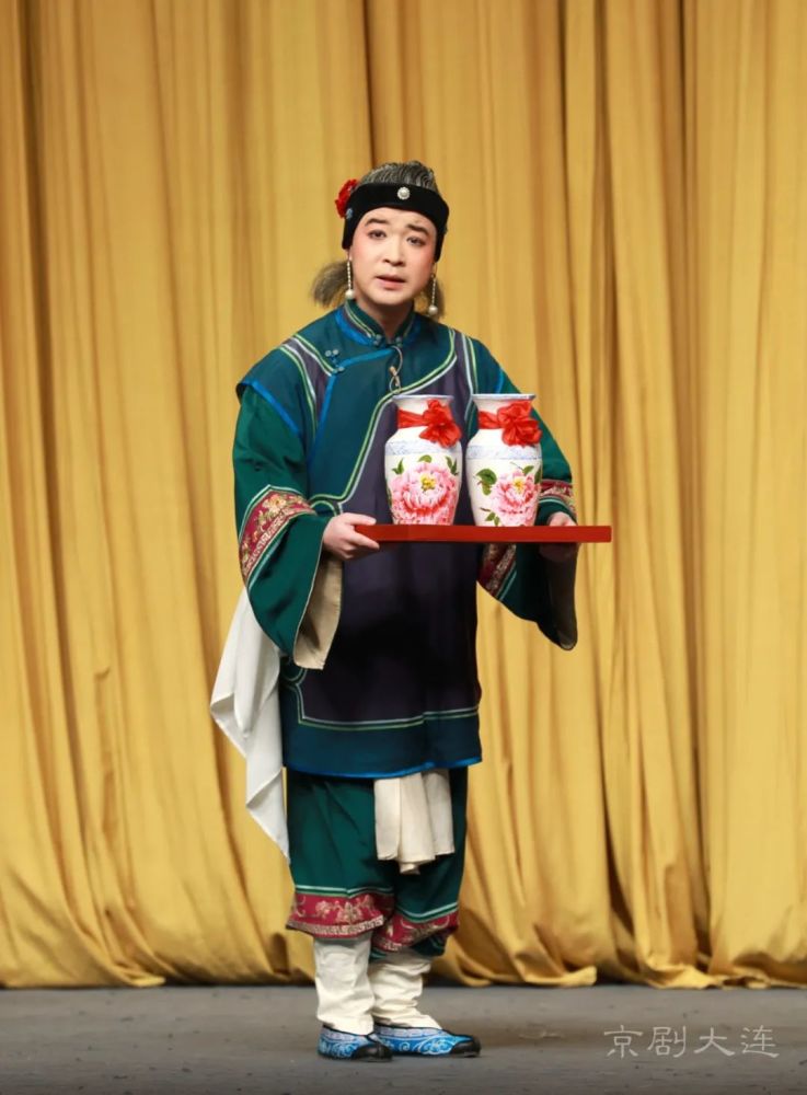 翟谦|《锁麟囊》_腾讯新闻