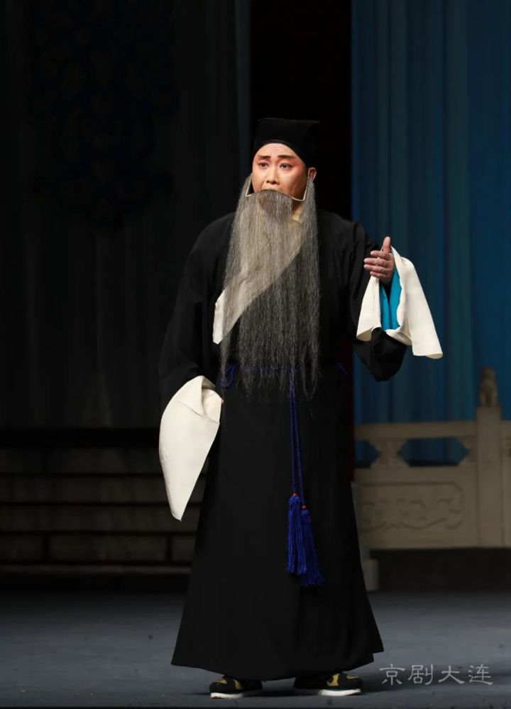 翟谦|《锁麟囊》_腾讯新闻