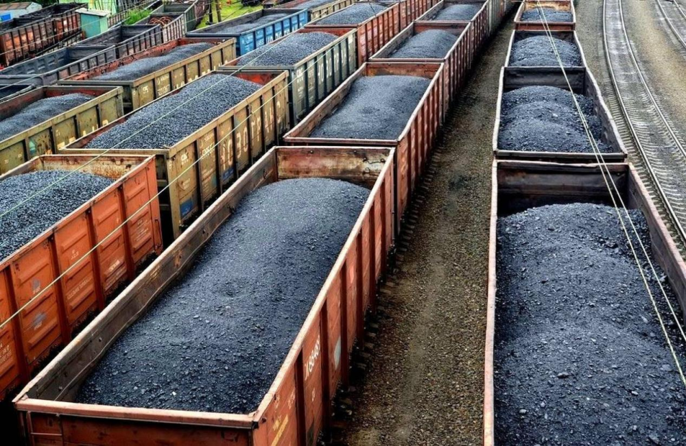 哈萨克斯坦拦下1700节煤炭？要与俄打“贸易战”？俄哈会翻脸吗？
