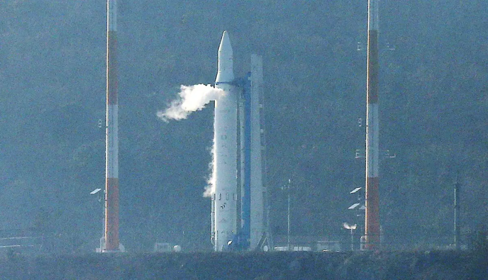 韩国首枚国产火箭发射成功，运载力逊于我国70年代的长征二号