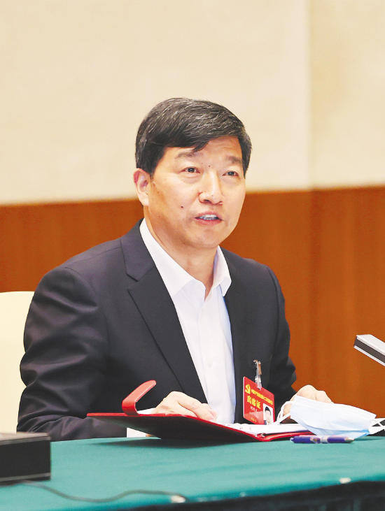 【微新闻】省党代表,恩施州委书记胡超文:统筹推进城乡区域协调发展