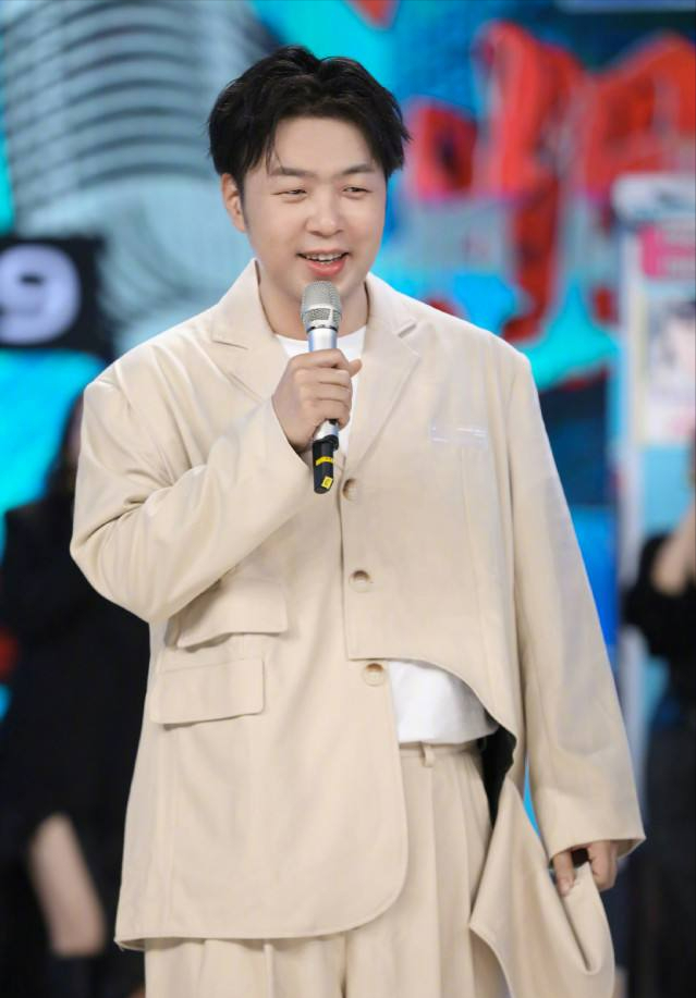 杜海涛暴瘦30斤!