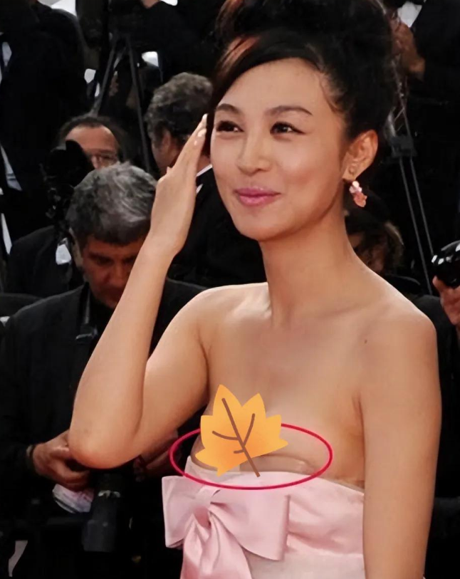 离奇走光,认错人,腋下出汗,这些女星尴尬瞬间,看得人哭笑不得_腾讯