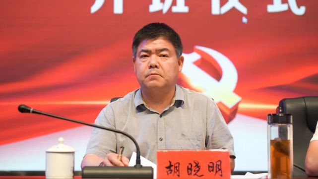 奋进新征程 建功新时代|西湖管理区青年夜校开班 胡晓明讲授第一课