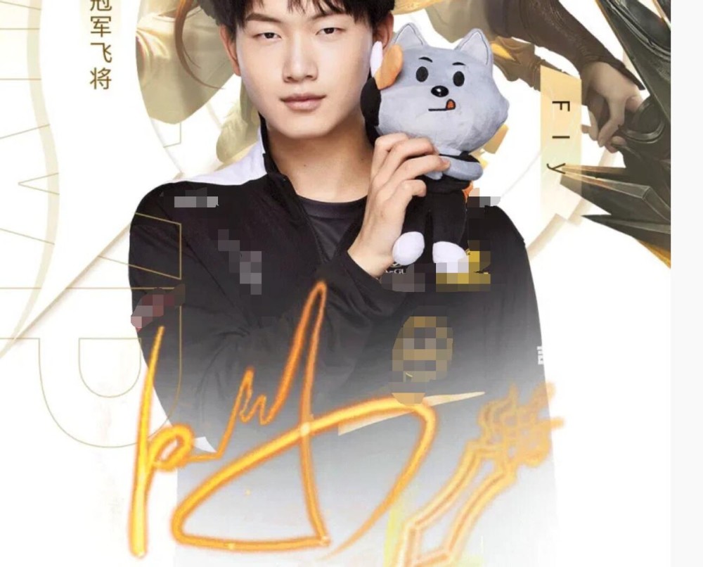 而就在近日王者荣耀又上线了一个新的功能,那便是fmvp皮肤下面新增了