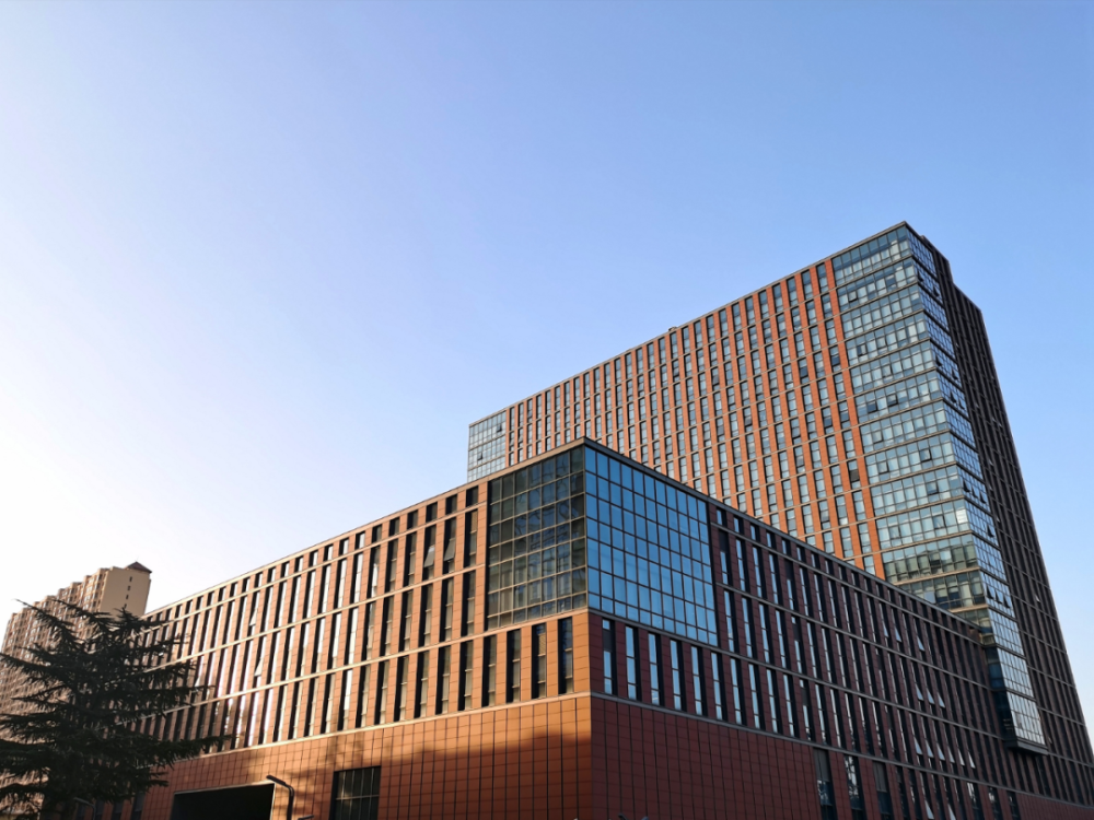 走进京津冀最美大学之河北医科大学_腾讯新闻