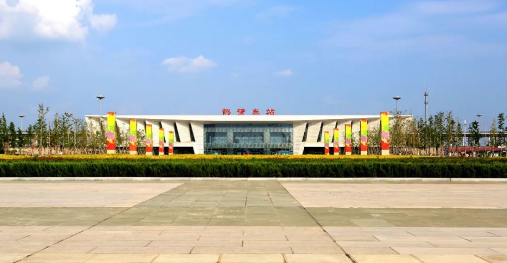 鹤壁(2座)(南站房位于安阳滑县境内,北站房位于鹤壁浚县境内)▲滑浚站