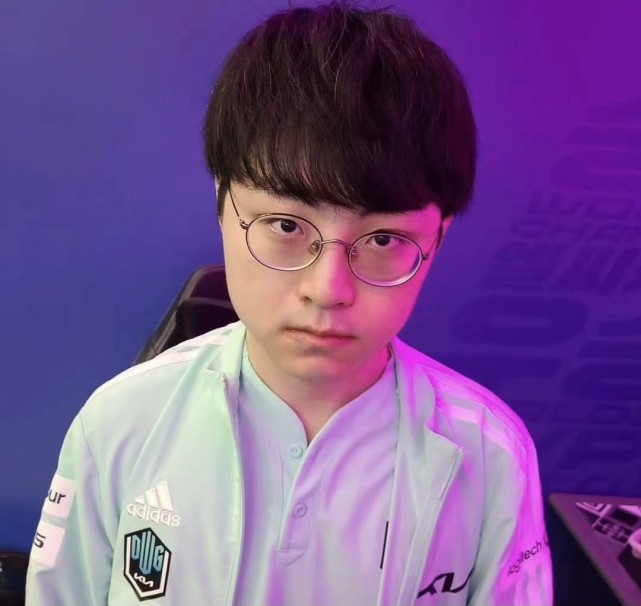 dream回应showmaker值得尊敬的选手实力特别强很感谢你