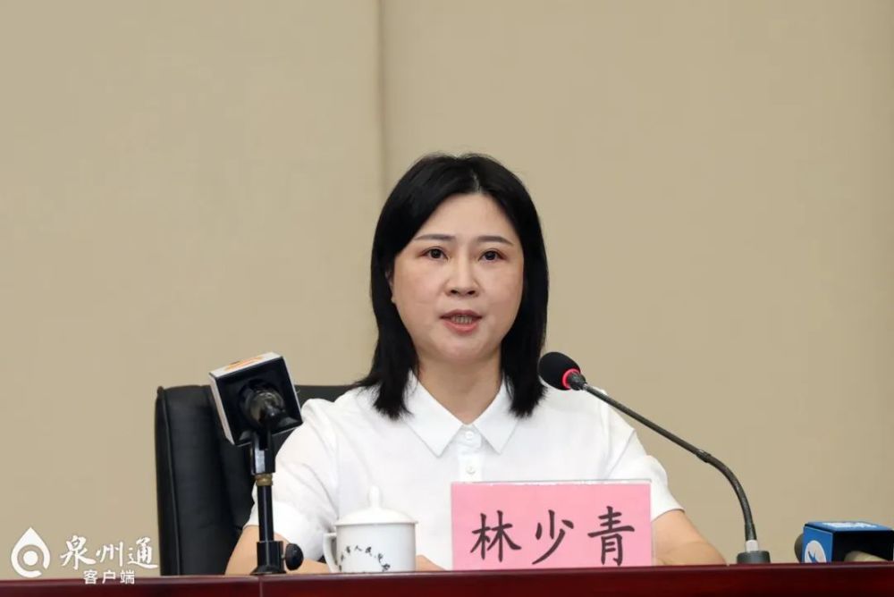 此次"涌泉"行动措施中提到"支持优质青年人才创业项目在福建青创板