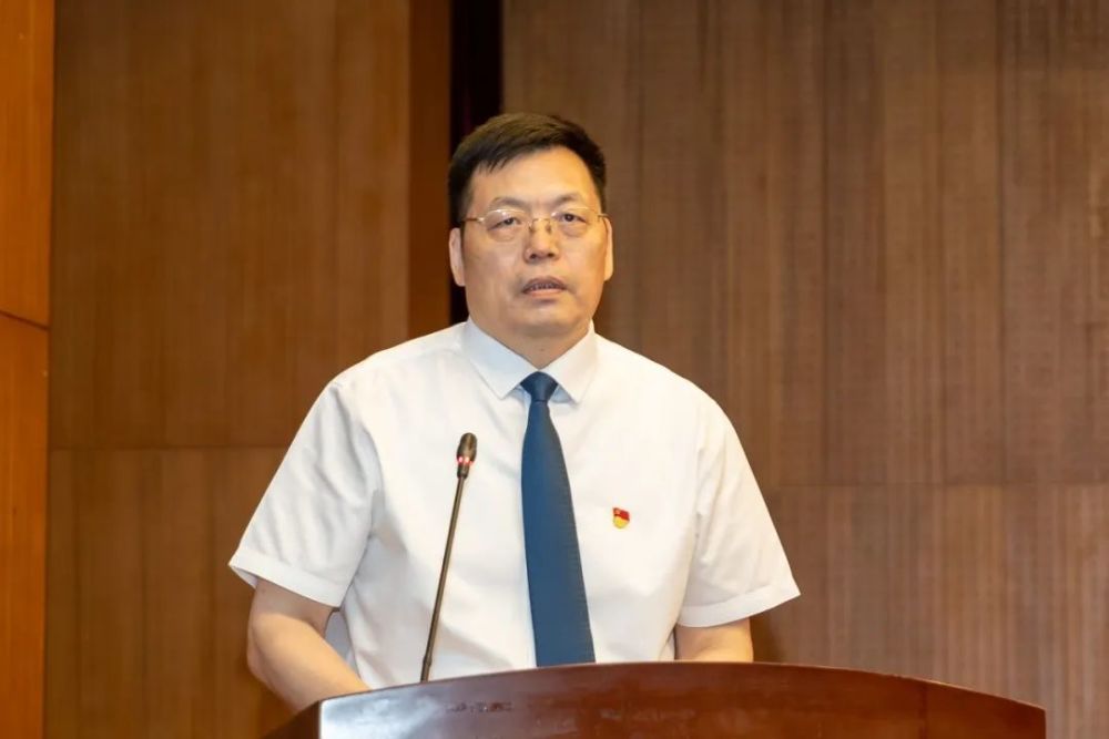 校长安黎哲在北京林业大学2022年毕业典礼上的讲话_腾讯新闻