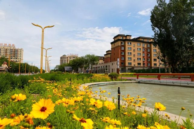 精河县:生态水系建设 扮靓美丽家园