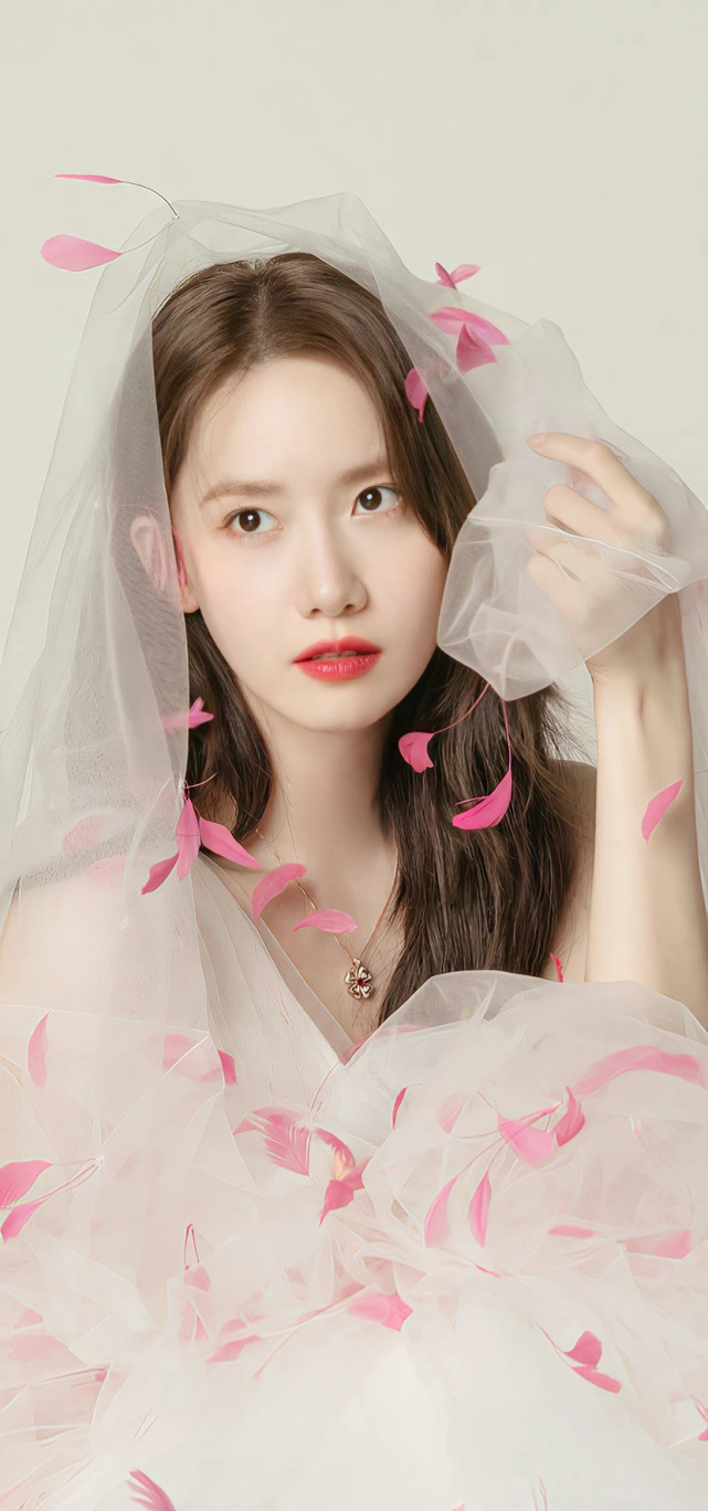 少女时代成员林允儿时尚写真壁纸背景合集