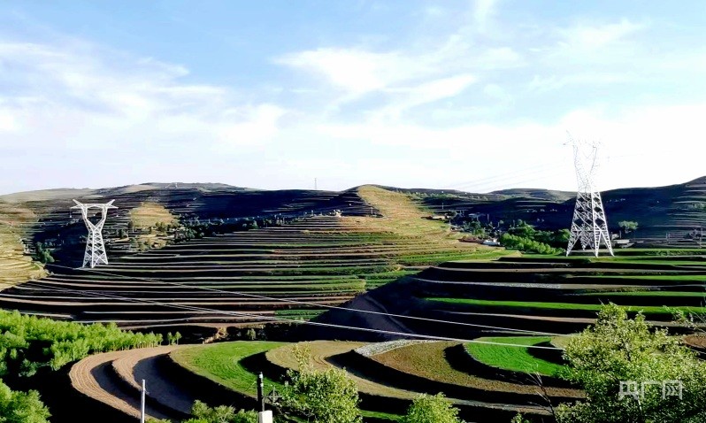 走進縣城看發展青海互助層層梯田秀靚姿