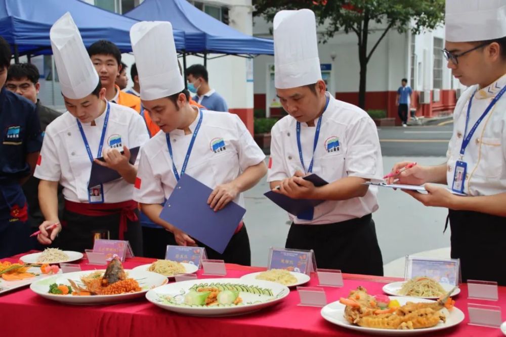 深圳宝山技工学校│灶起来吧技能节之厨神争霸赛火爆开演