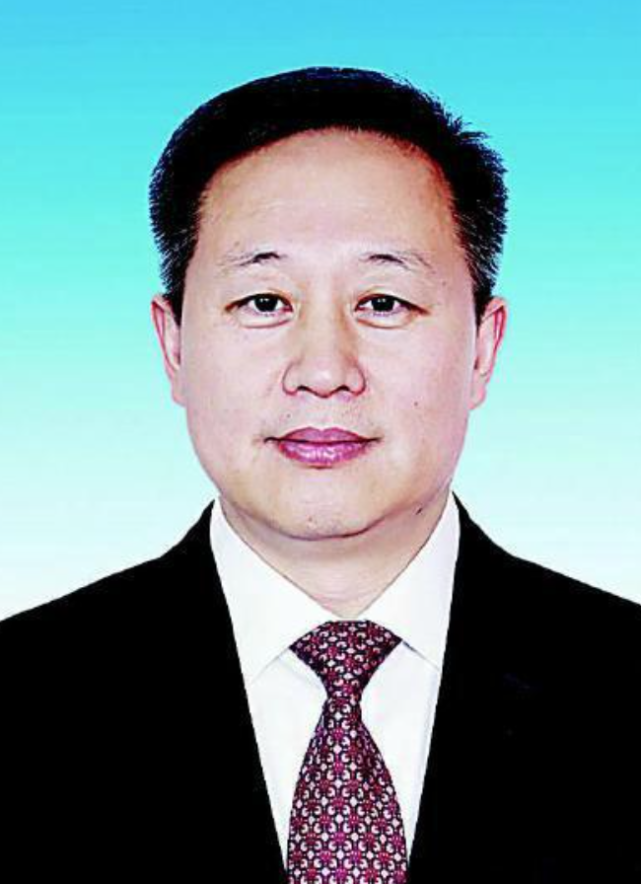 鹤岗市委原书记张恩亮"受贿,贪污,挪用公款案"一审开庭