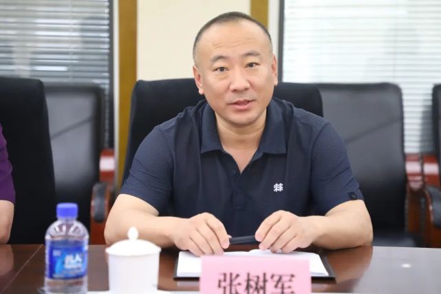 座谈会由市院检委会专职委员白春生主持,各县区院详细汇报了民事检察