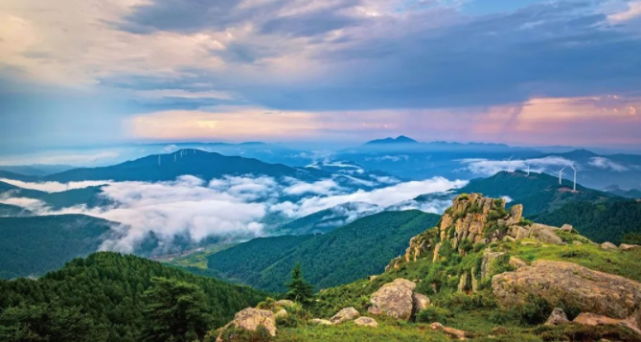 【大美山西】吕梁:苍翠云顶山